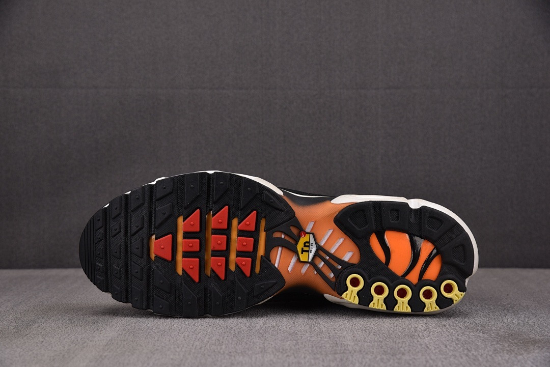 Swarovski x Nike Air Max Plus Sunset FZ9042-001