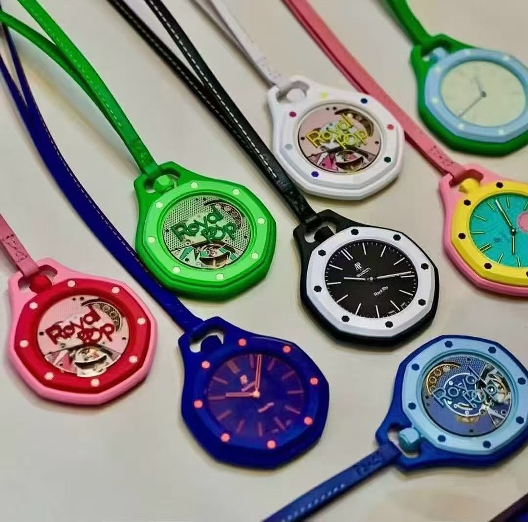 Swatch x Audemars P1g*et Royal Pop