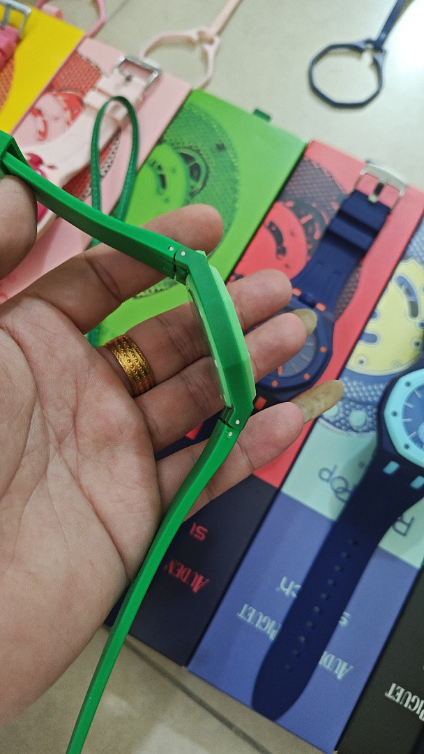 Swatch x Audemars P1g*et Royal Pop
