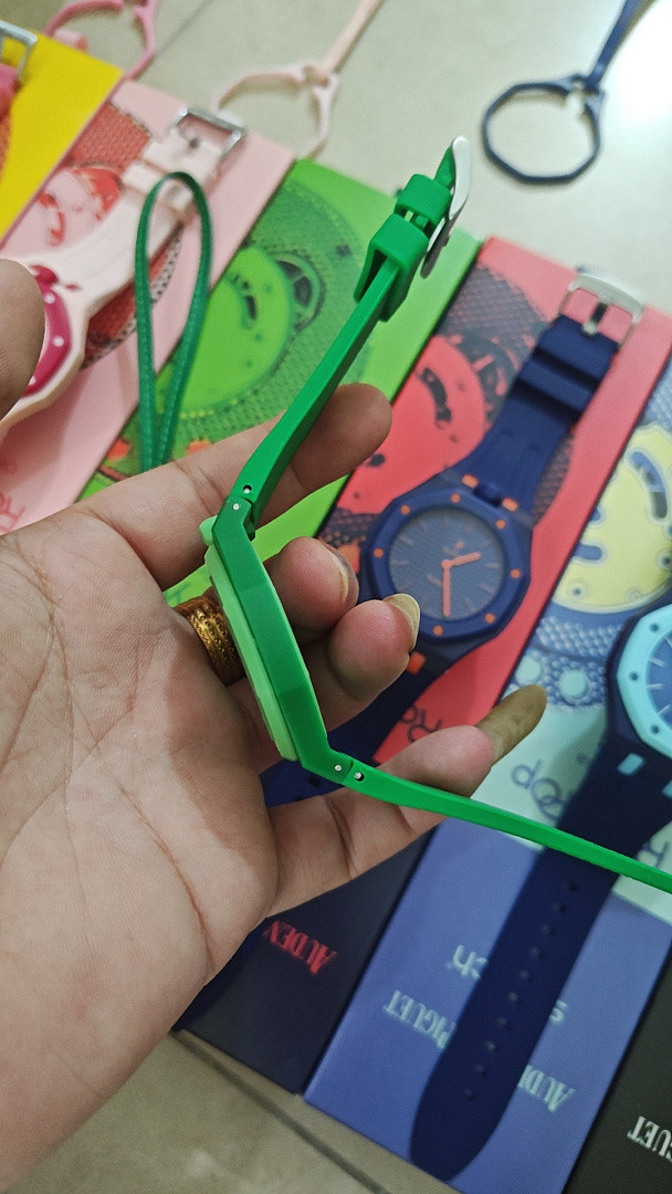 Swatch x Audemars P1g*et Royal Pop