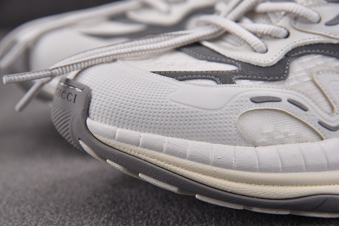 Gvc*1 2.0 Low Top Sneaker