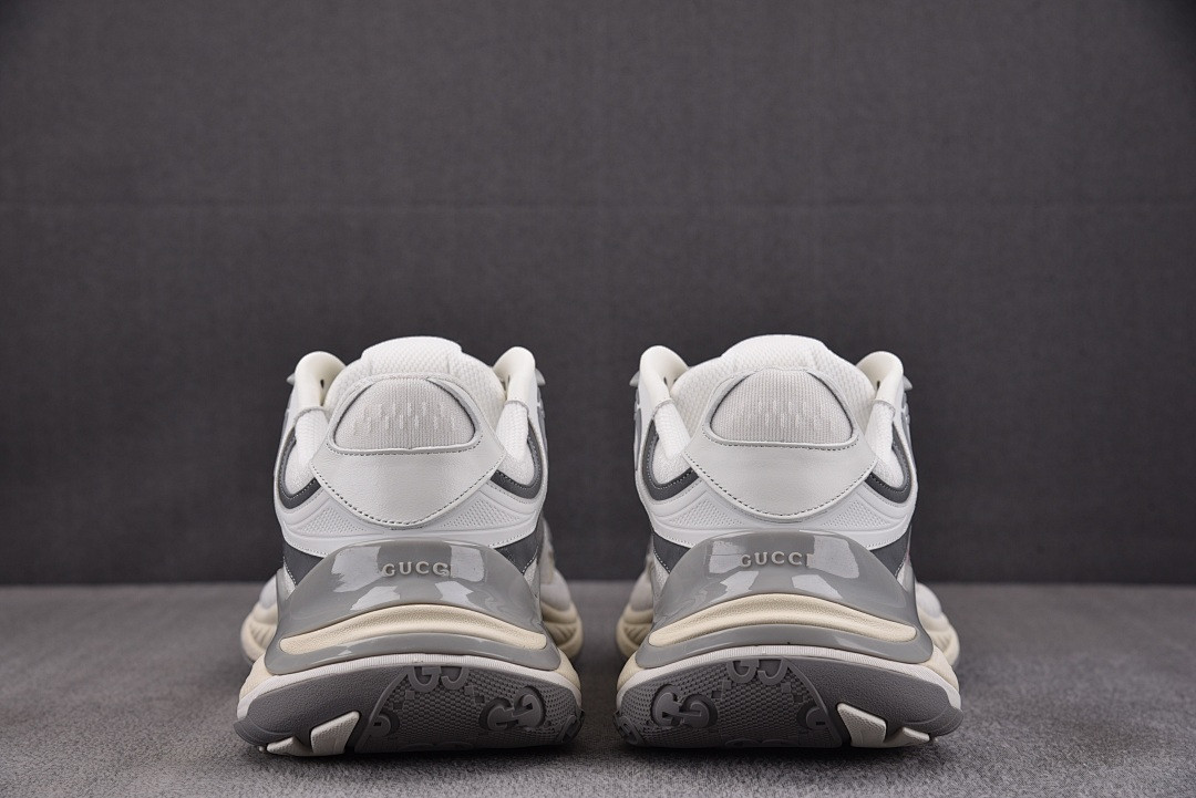 Gvc*1 2.0 Low Top Sneaker