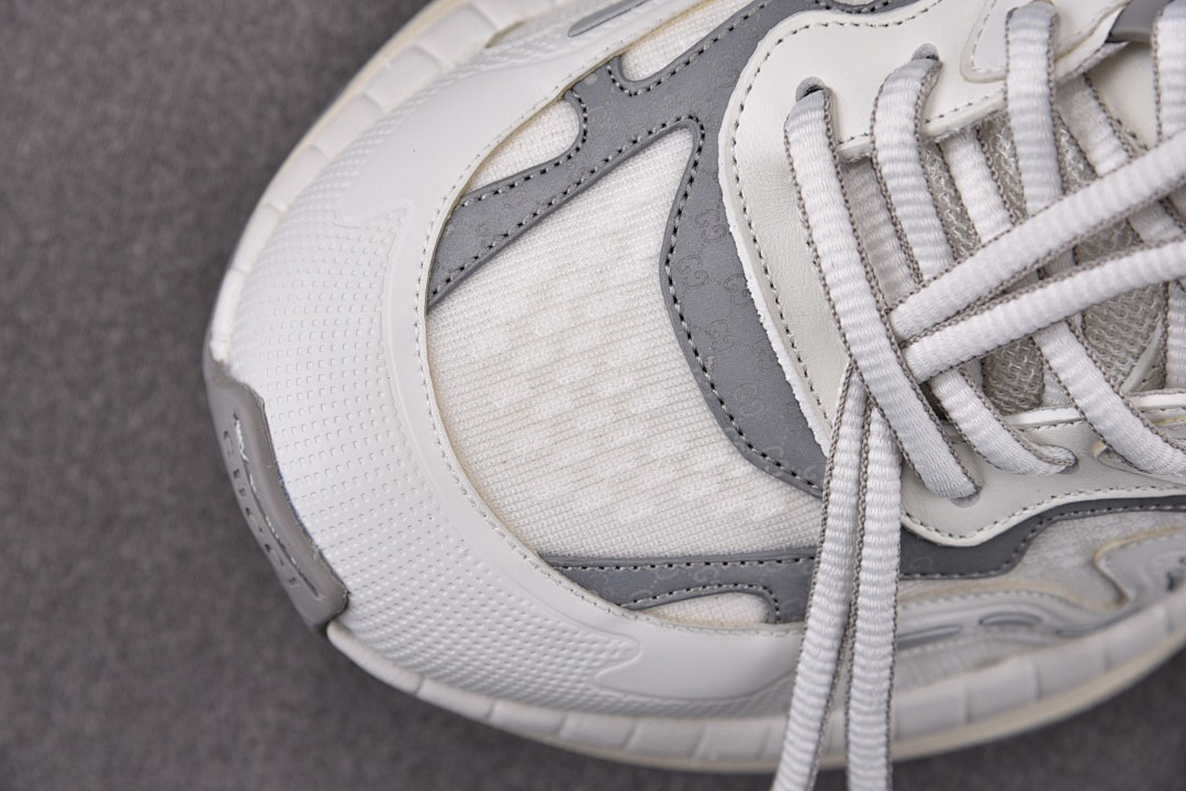 Gvc*1 2.0 Low Top Sneaker