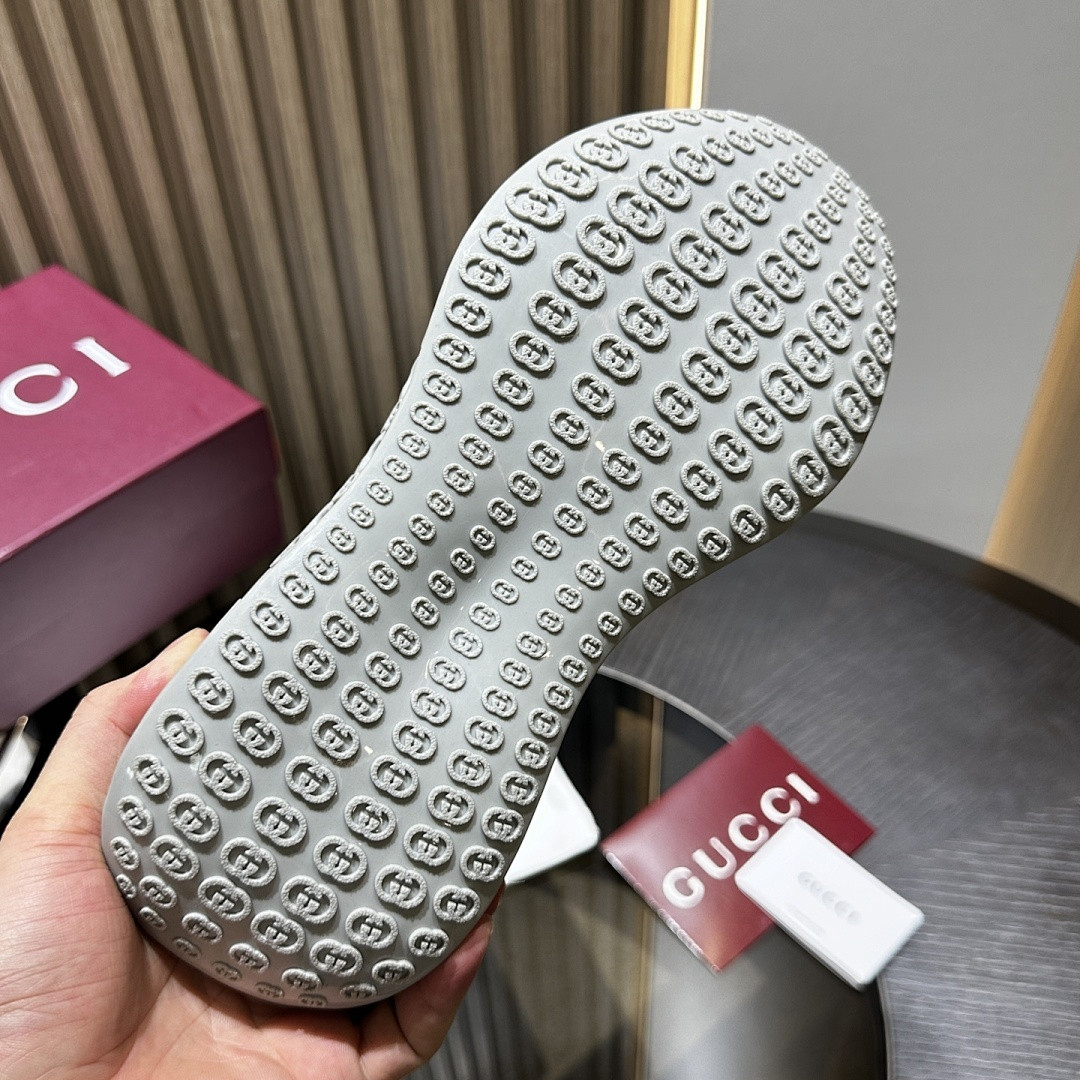 Gvc*1 Cub3d Sneaker