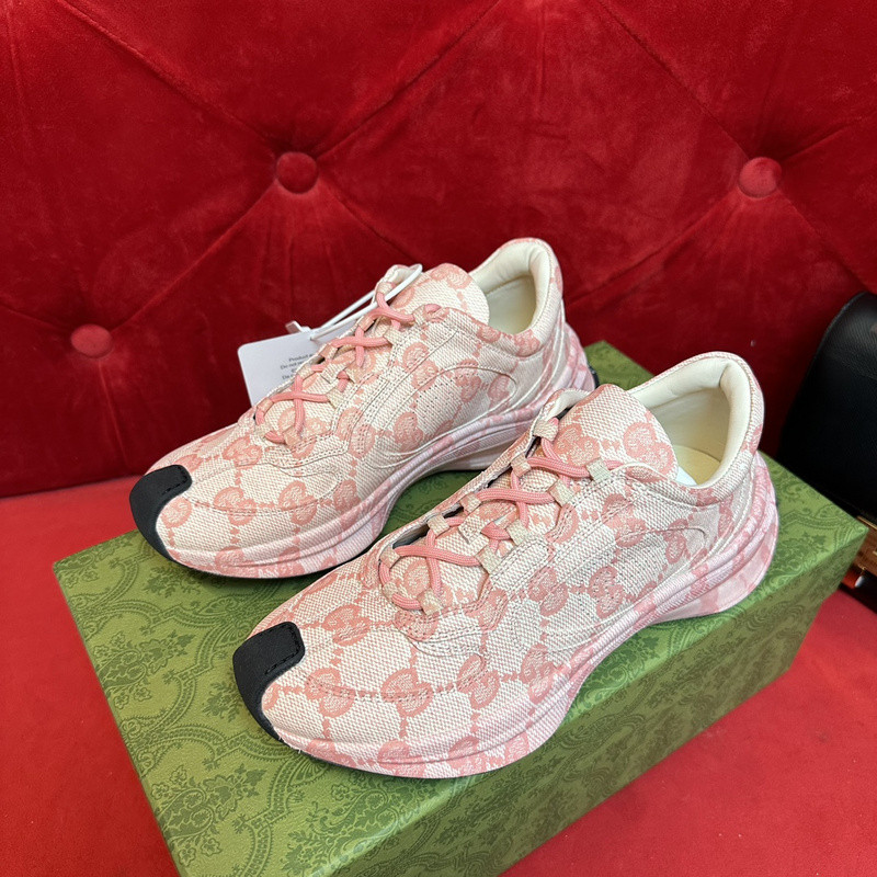 G*u*i run lace-up sneakers