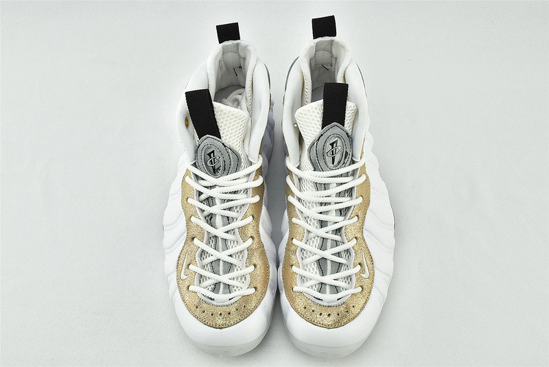 (WMNS) Nike Air Foamposite One 