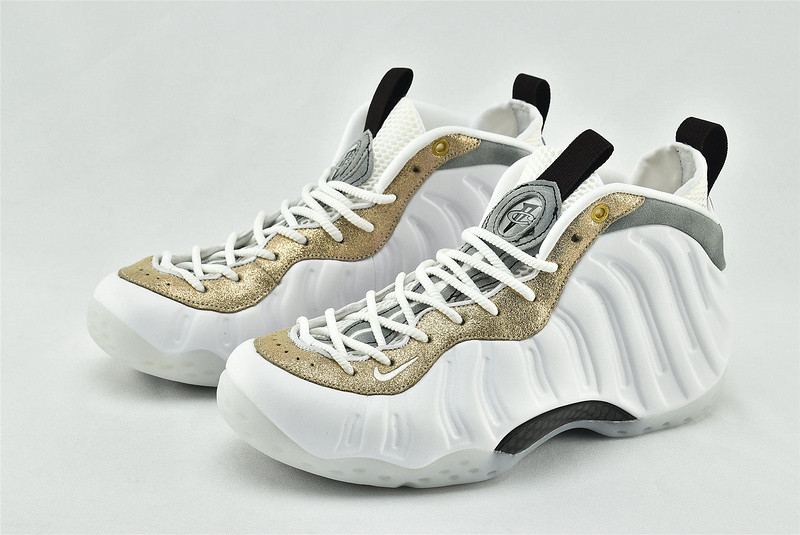 (WMNS) Nike Air Foamposite One 