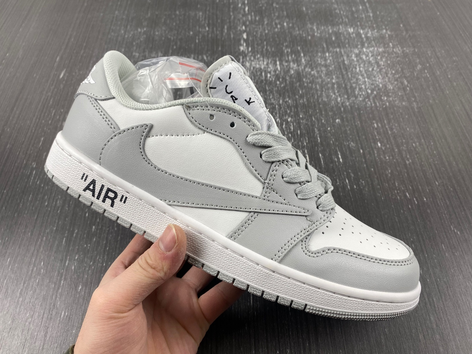 OFF-WHITE x Travis Scott x Air Jordan 1 OW DM7866-198