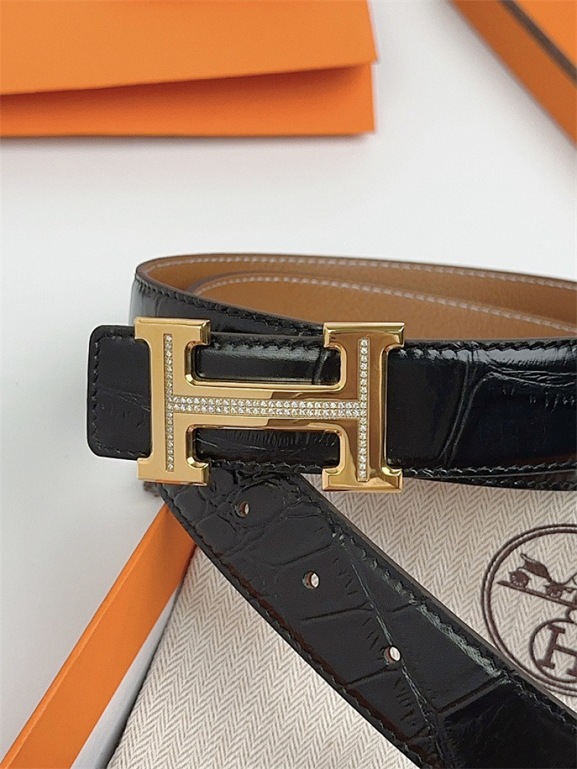 H*ER*MES BELT