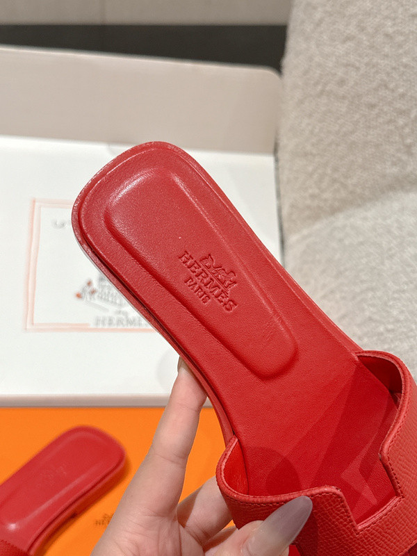 H*rmes Sandals