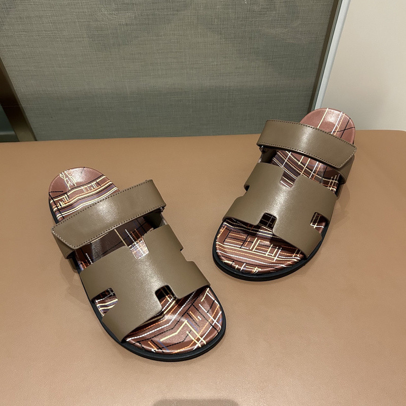 H*rmes Sandals