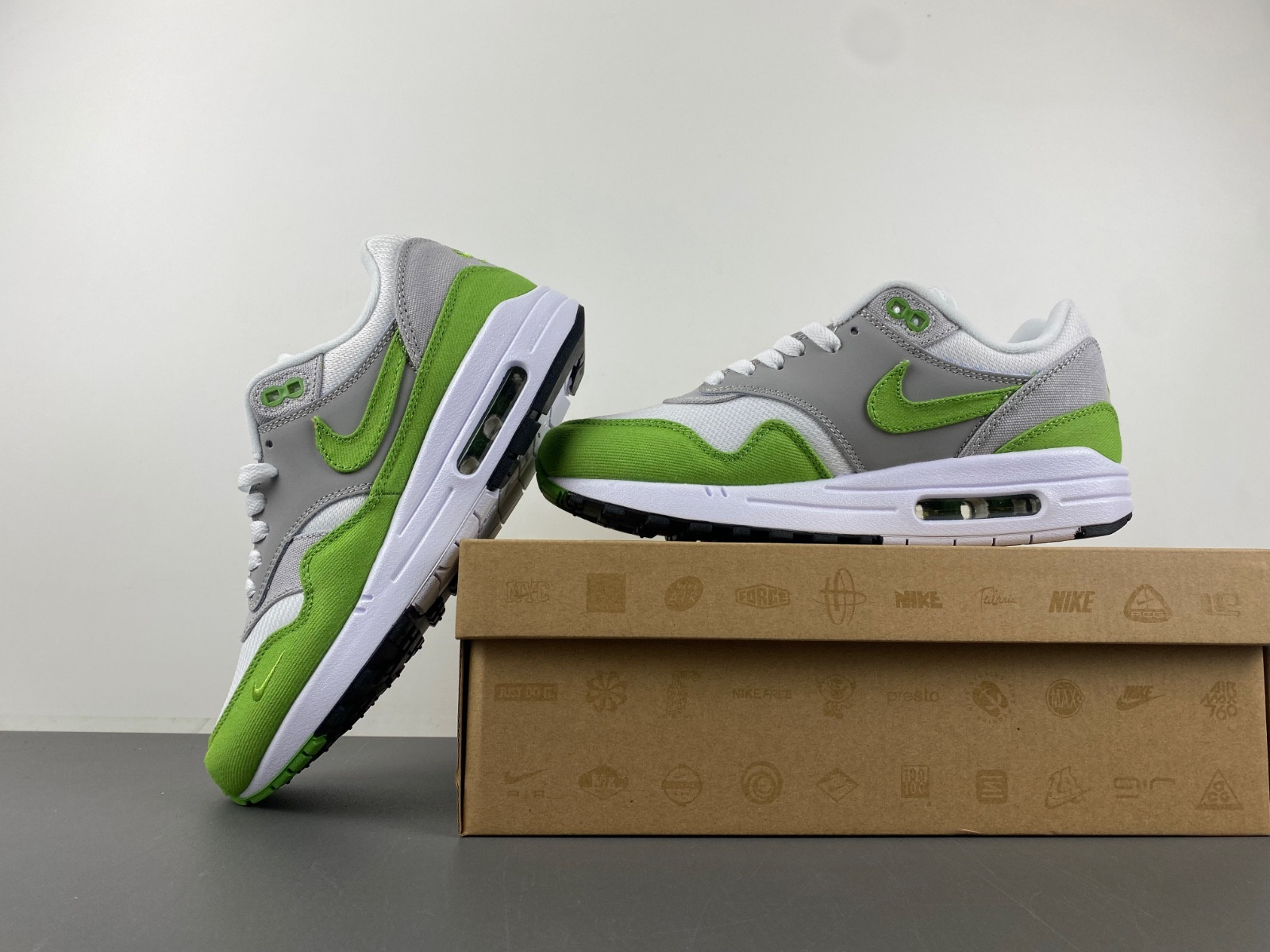 Patta x Nike Air Max 1 Chlorophyll 2024 HF1012-300