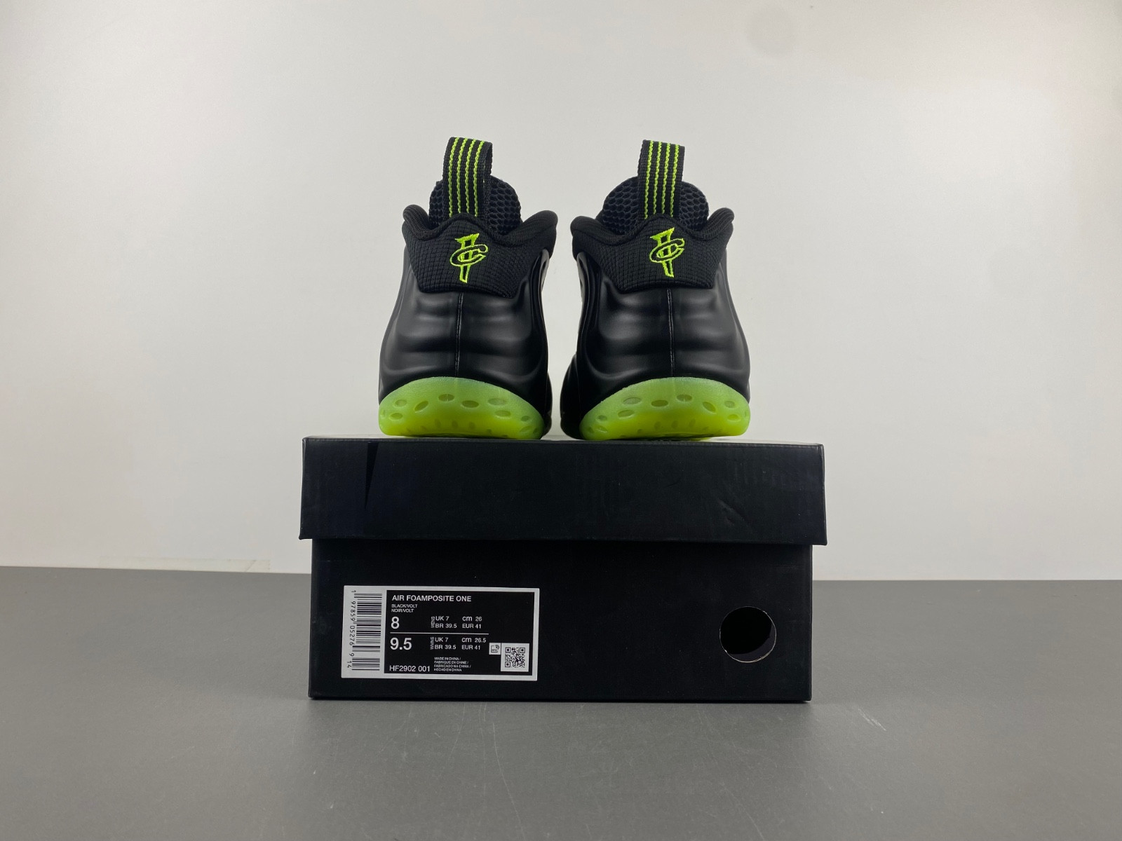 Nike Air Foamposite One "Black/Volt" 2025 HF2902-001