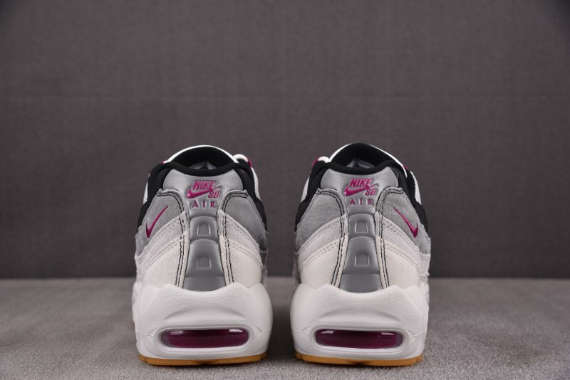 Nike SB x Air Max 95 