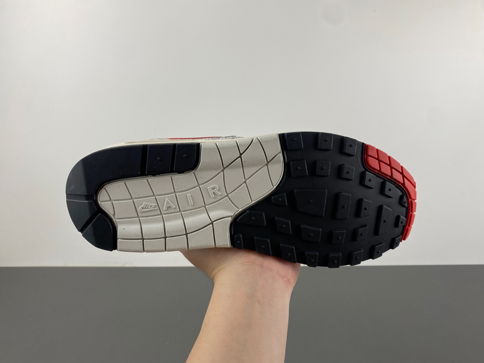 Nike Air Max 1 PRM SE Hot Sauce HF7746-100