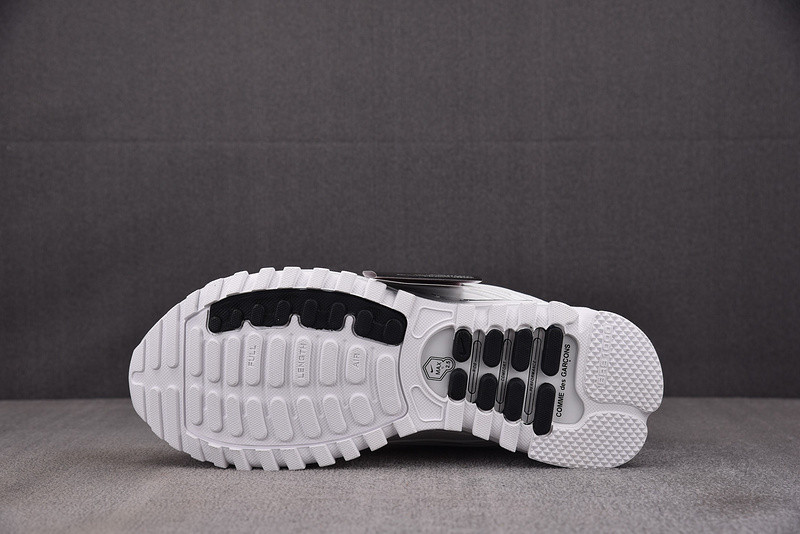 CDG Homme Plus x NK Air Max TL 2.5 Summit HJ6539-100