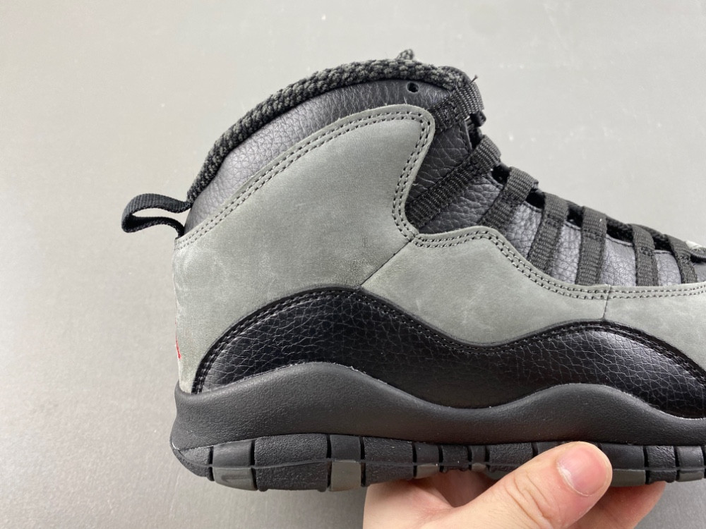 Jordan 10 Retro Shadow (2025) HJ6779-001