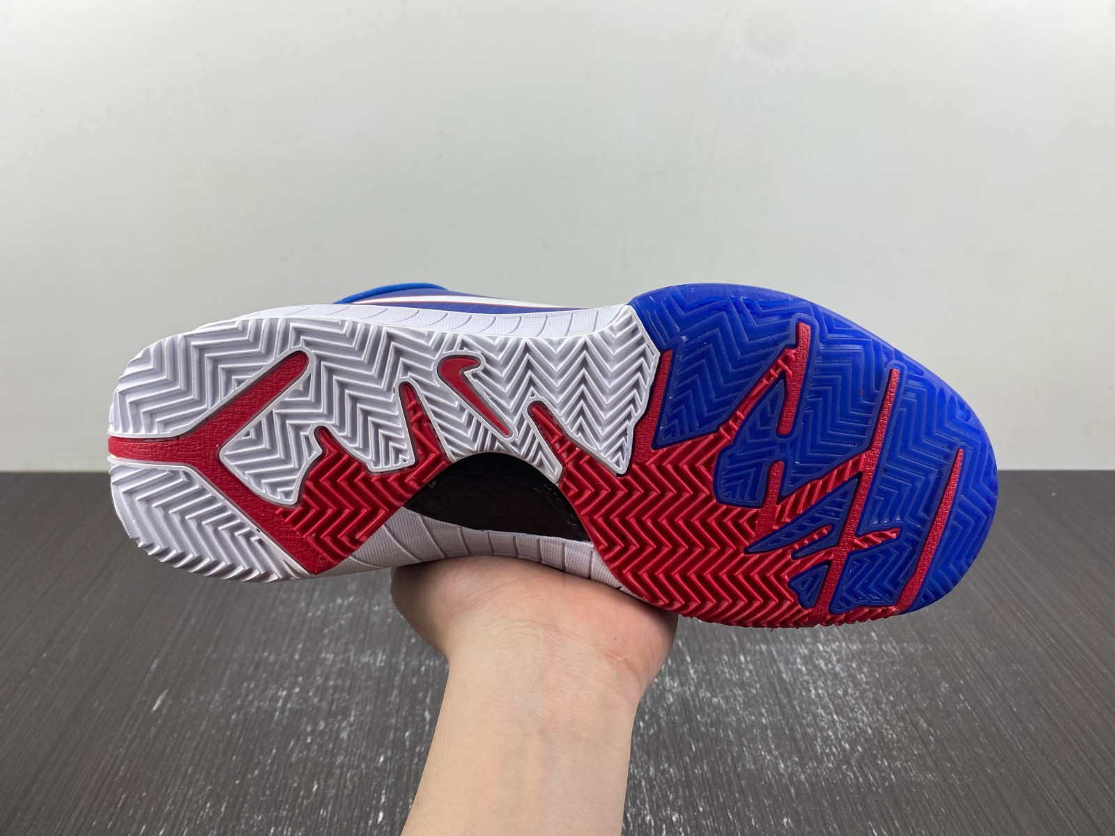 Nike Kobe 4 Protro Philly FQ3545-400