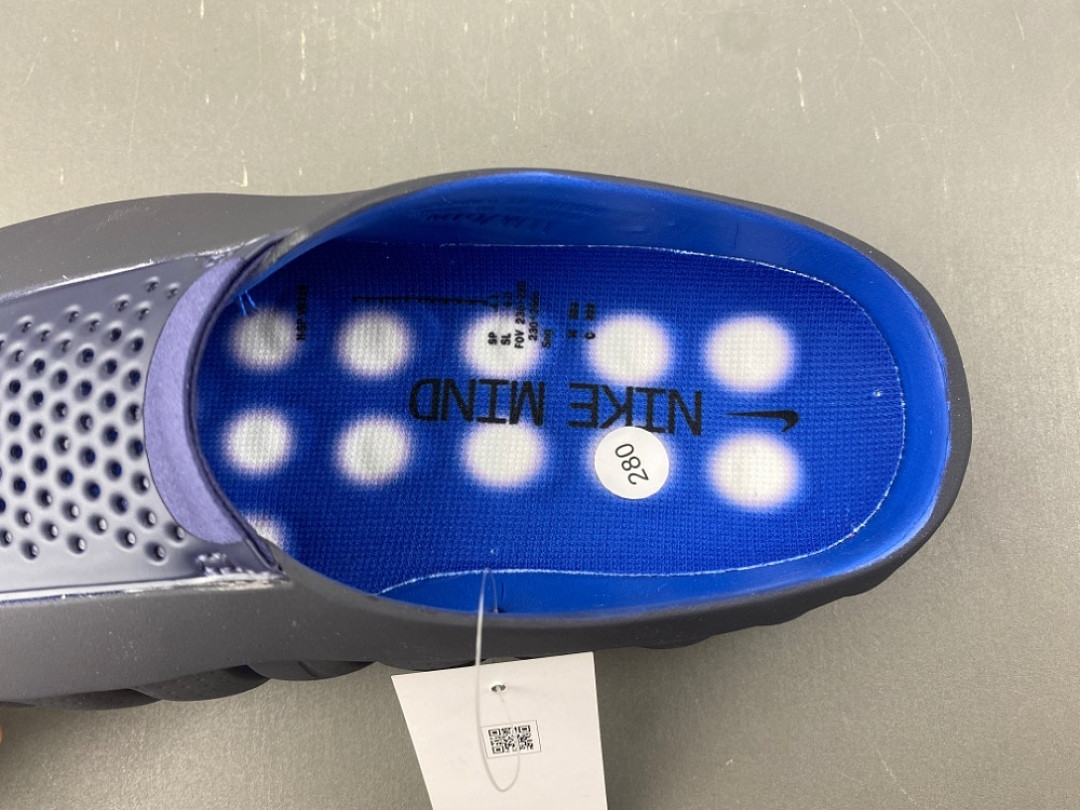 Nike Mind 001