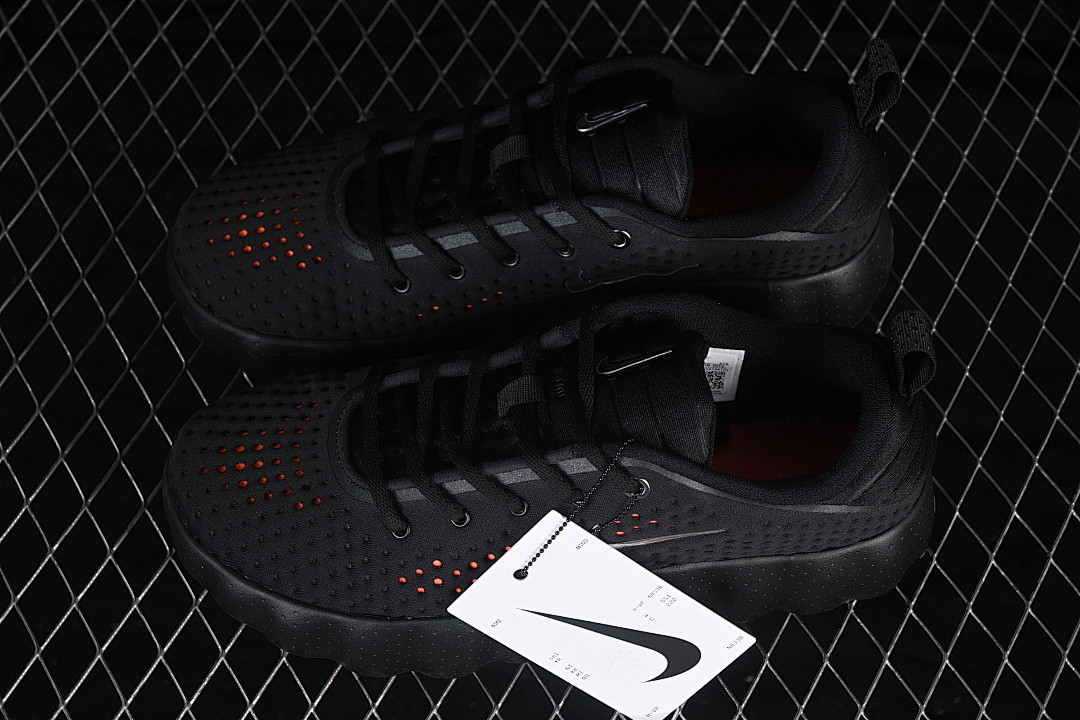 Nike Mind 002