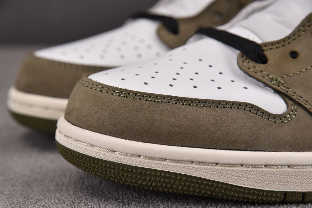 Air Jordan 1 Low OG Medium Olive HQ6998-200