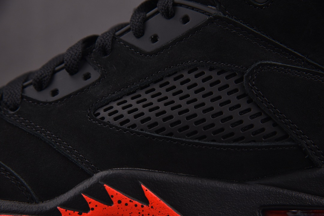Air Jordan 5 "Halloween" HQ7978-001