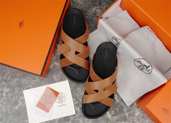 H*rmes Sandals