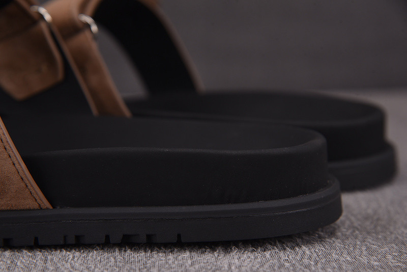 H*rmes Sandals