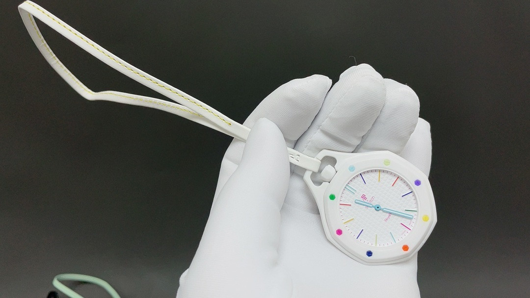 Swatch x Audemars P1g*et Royal Pop