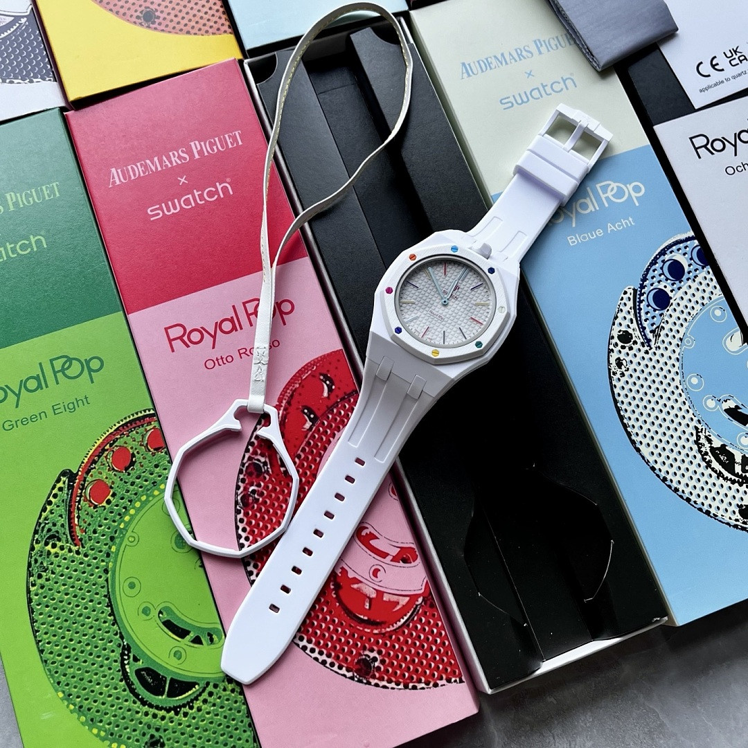 Swatch x Audemars P1g*et Royal Pop