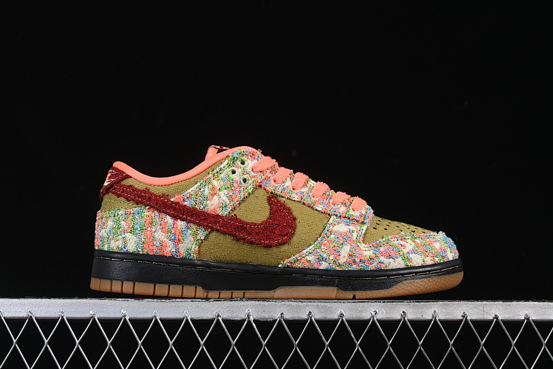 Nike Dunk Low Green Curry Panda Monium IB2263-300