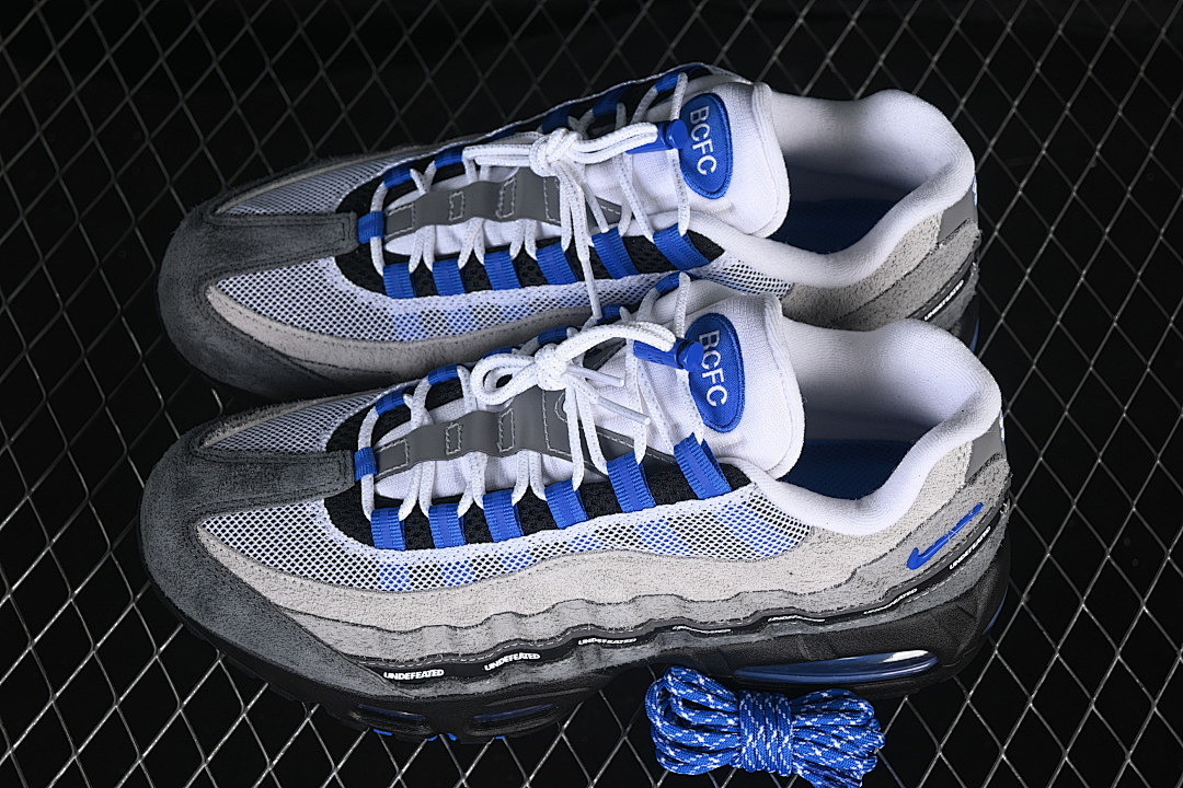 Undefeated x Nike Geo Pack Adds Soccer-Themed Blue Air Max 95 Exclusive to Birmingham IB4523-001