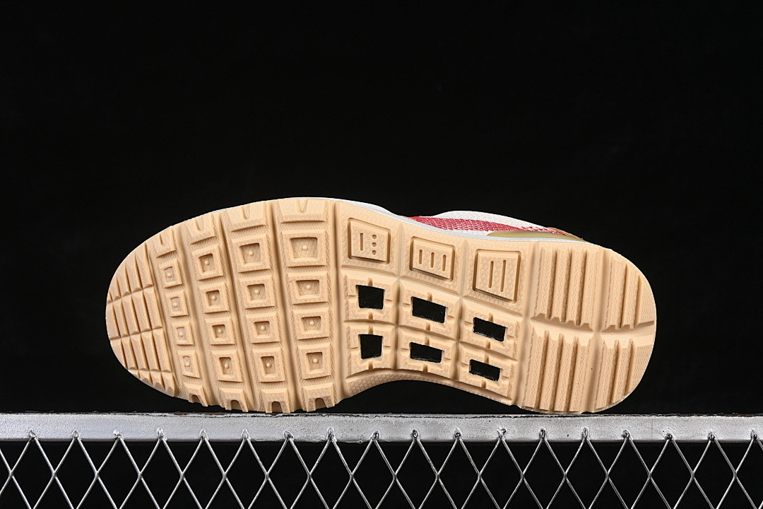 NikeCraft Tom Sachs x Nike Mars Yard 3.0 - IF2885-100