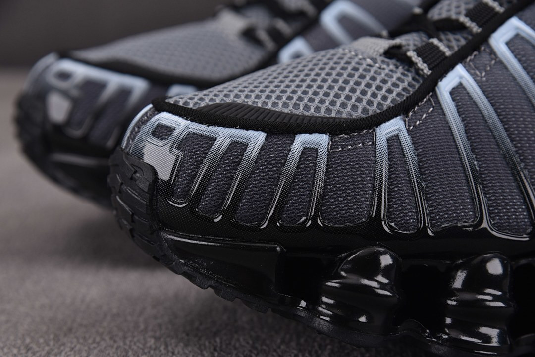 Nike Shox TL 