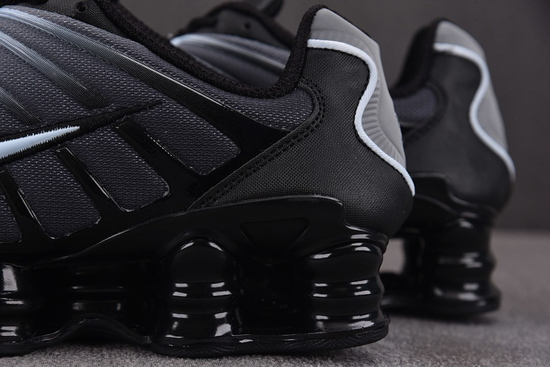Nike Shox TL 