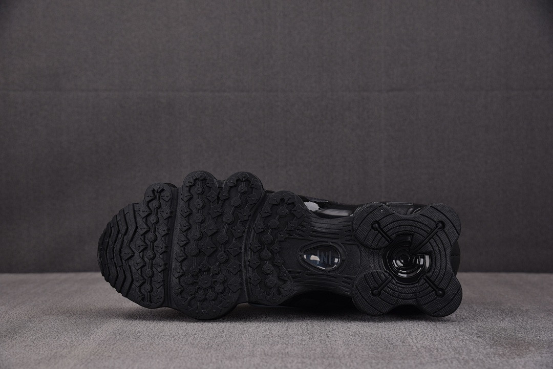 Nike Shox TL 