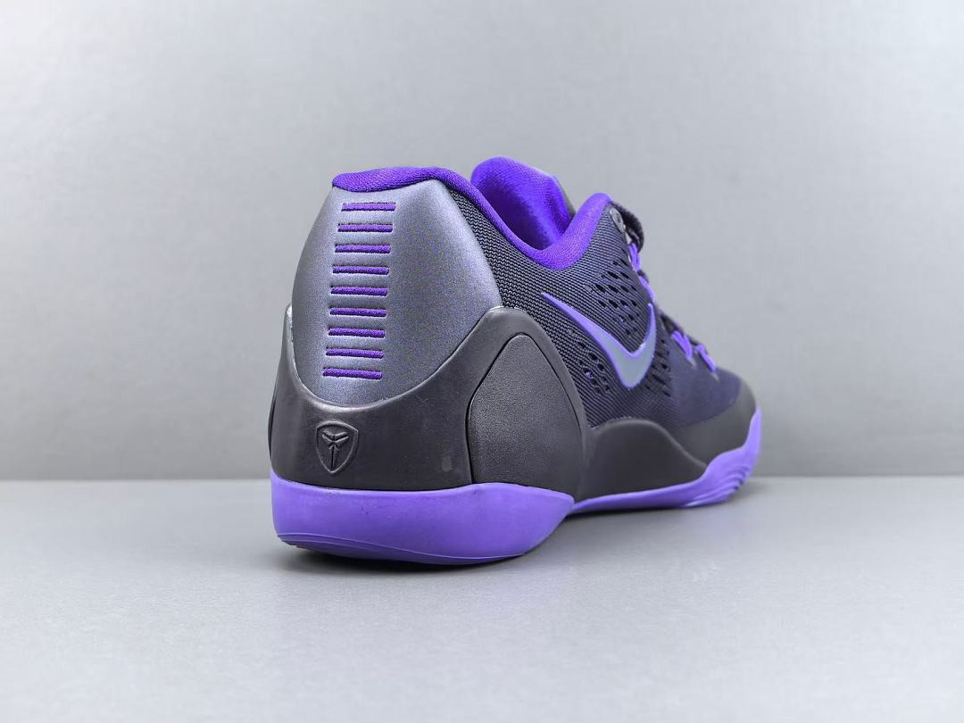 Nike Kobe 9 EM Protro 