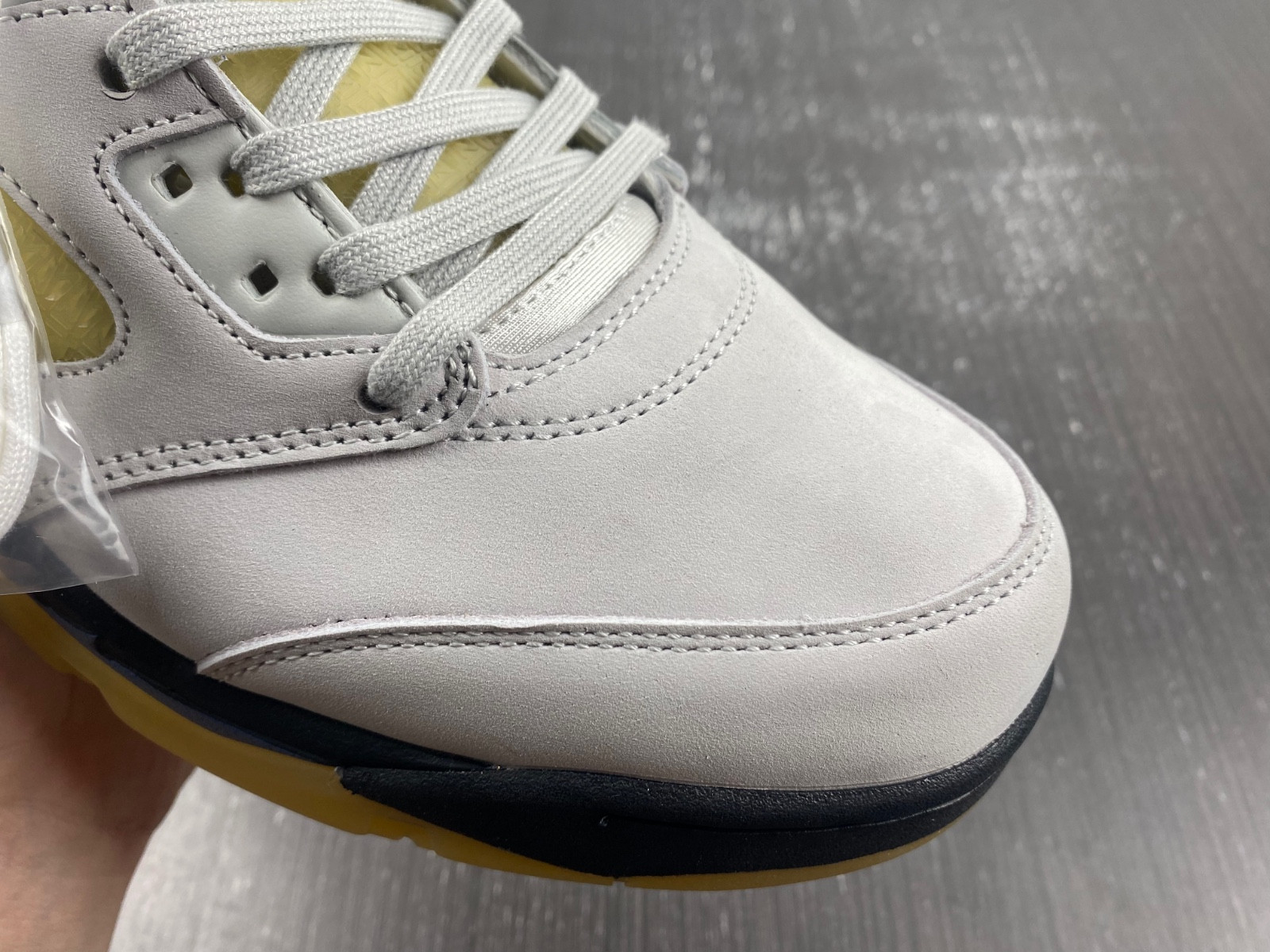 A Ma Maniére Air Jordan 5 Diffused Blue FZ5758-004