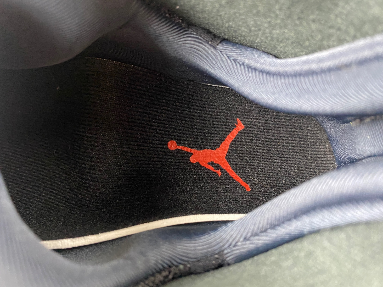 Air Jordan 9 Retro Bred | 302370-014