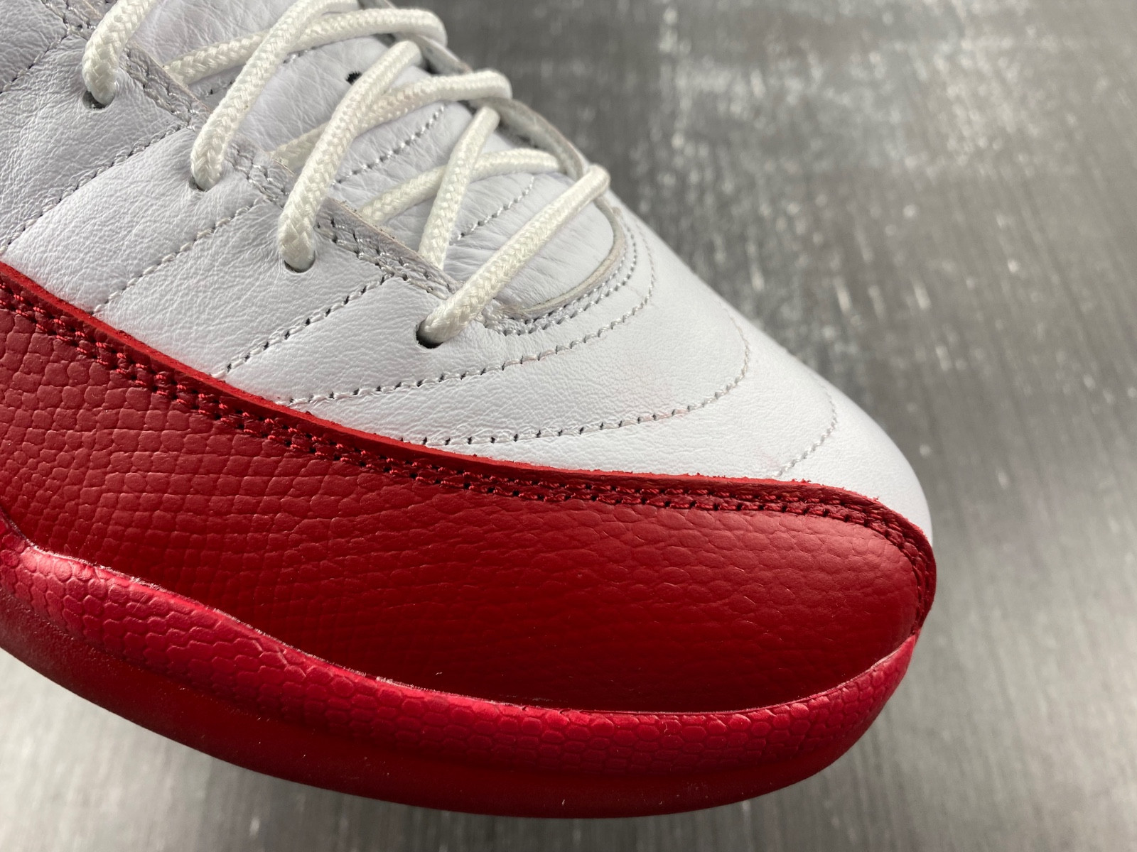 Air Jordan 12 Cherry CT8013-116
