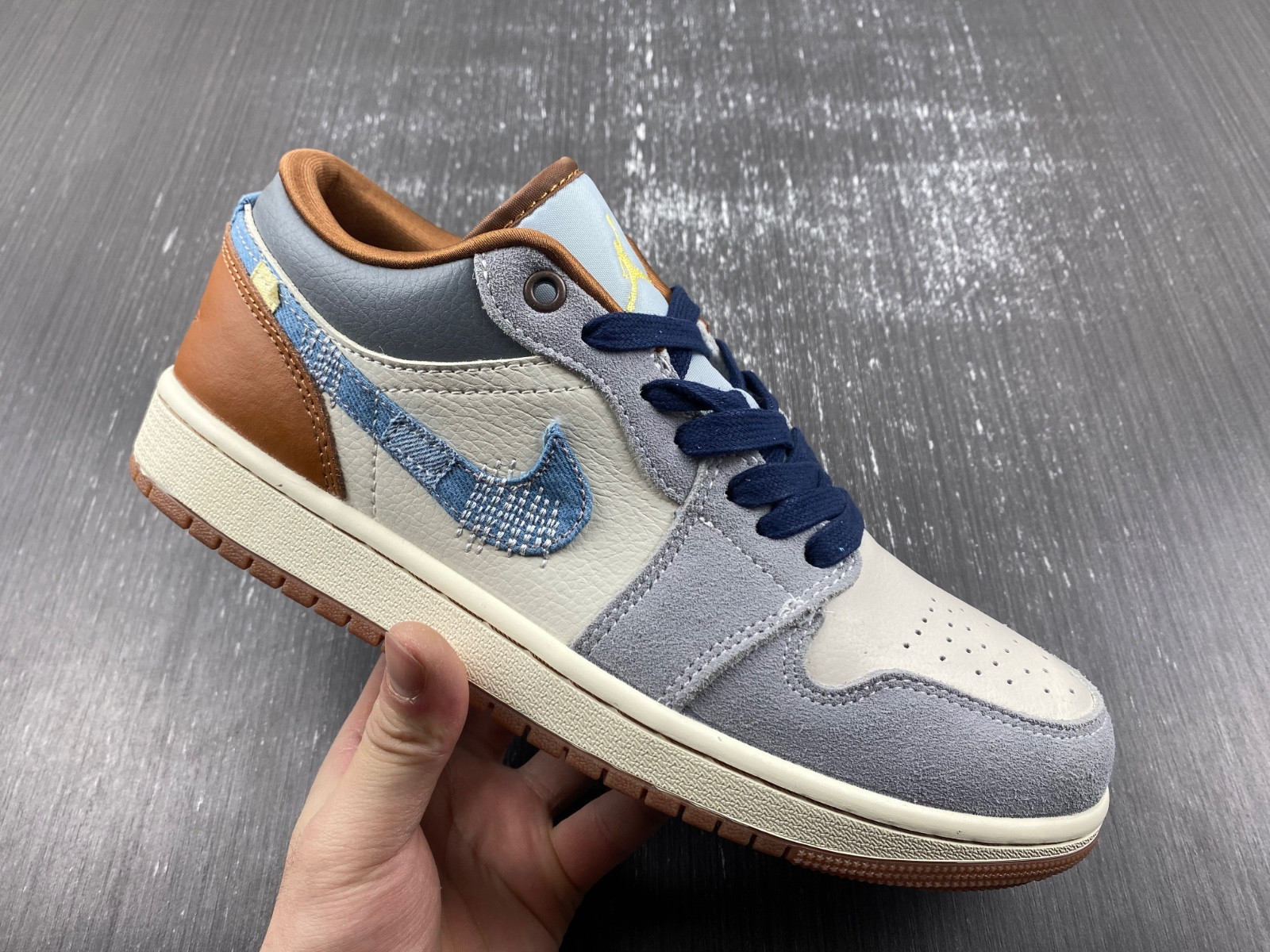 Air Jordan 1 Low “Denim” FZ5042-041