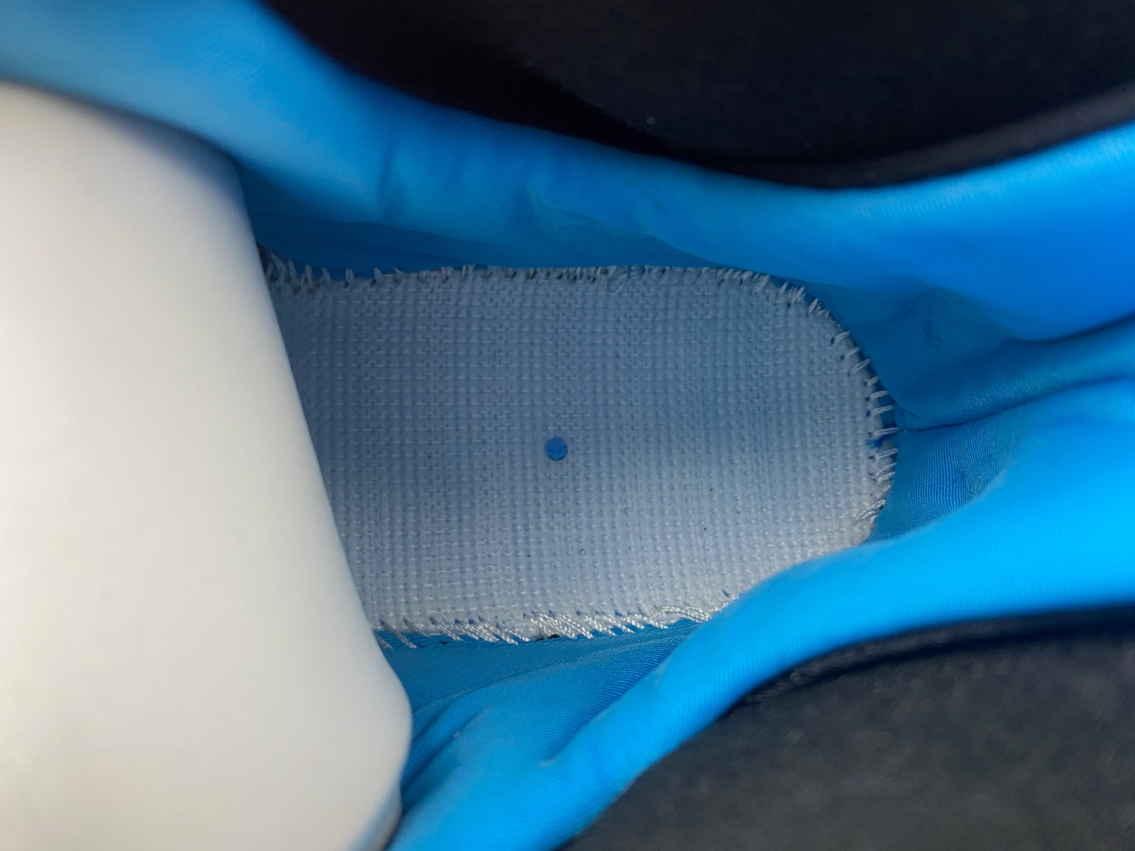 Air Jordan 9 OG "Powder Blue" FQ8992-101