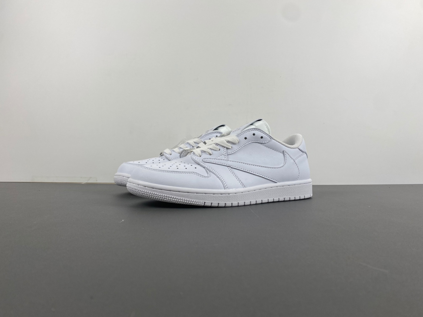 Travis Scott x Nike Air Jordan 1 Low OG “White Party” DM7866-292