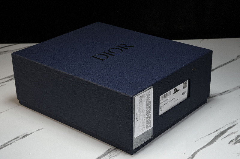 D B23 HIGH-TOP SNEAKERS