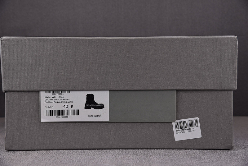 Ba*len*cia*ga strike combat boot