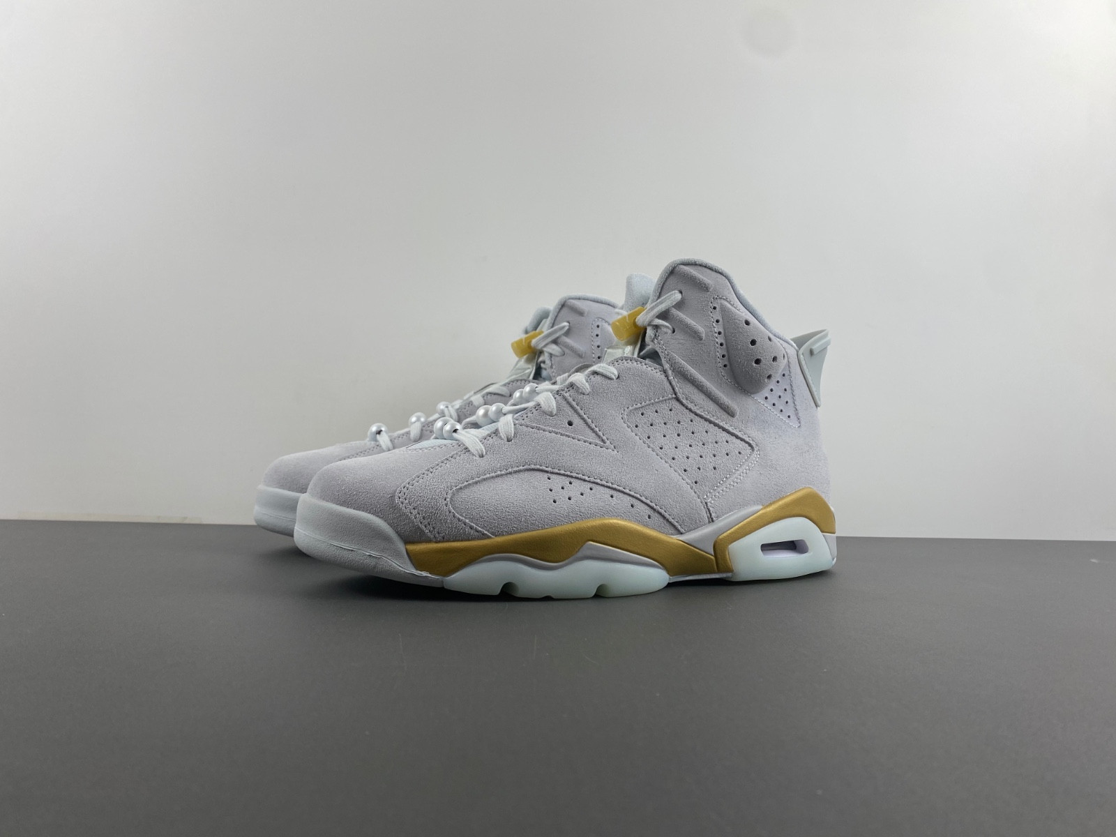 Air Jordan 6 WMNS Craft "Paris" DQ4914-074