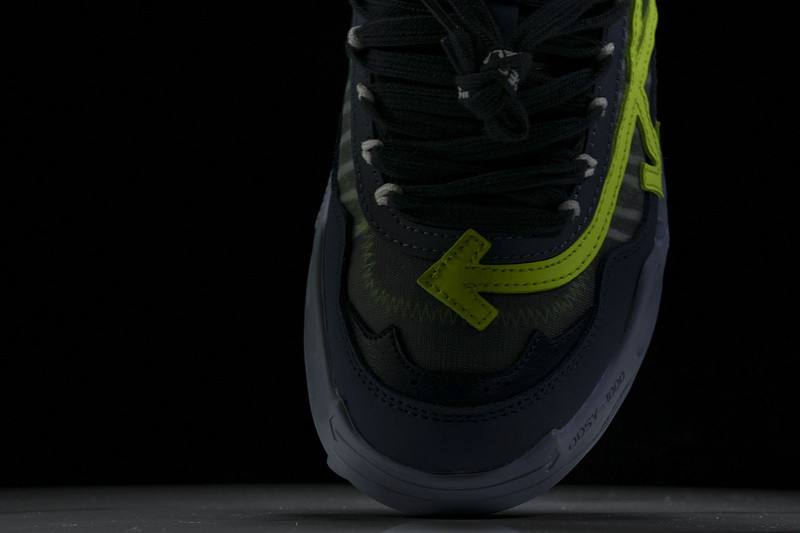 OW C/O ODSY-1000 SPORTS SHOES