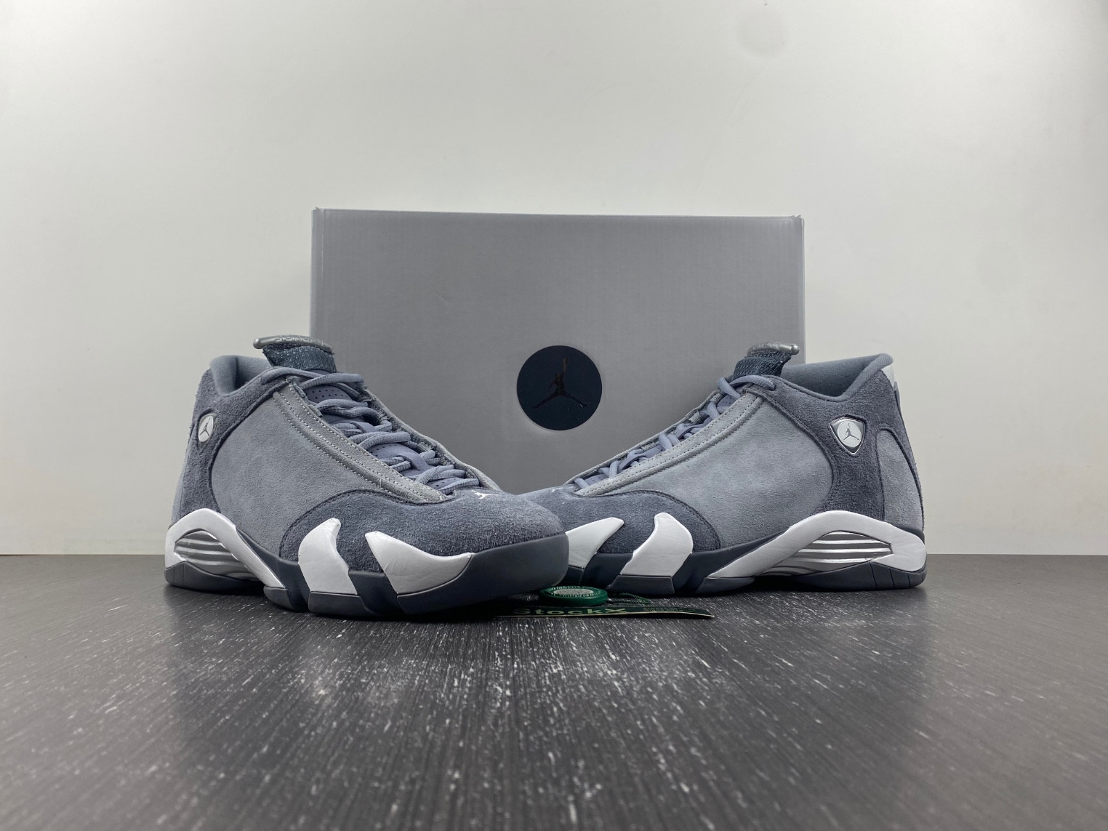 Jordan 14 Retro Flint Grey FJ3460-012