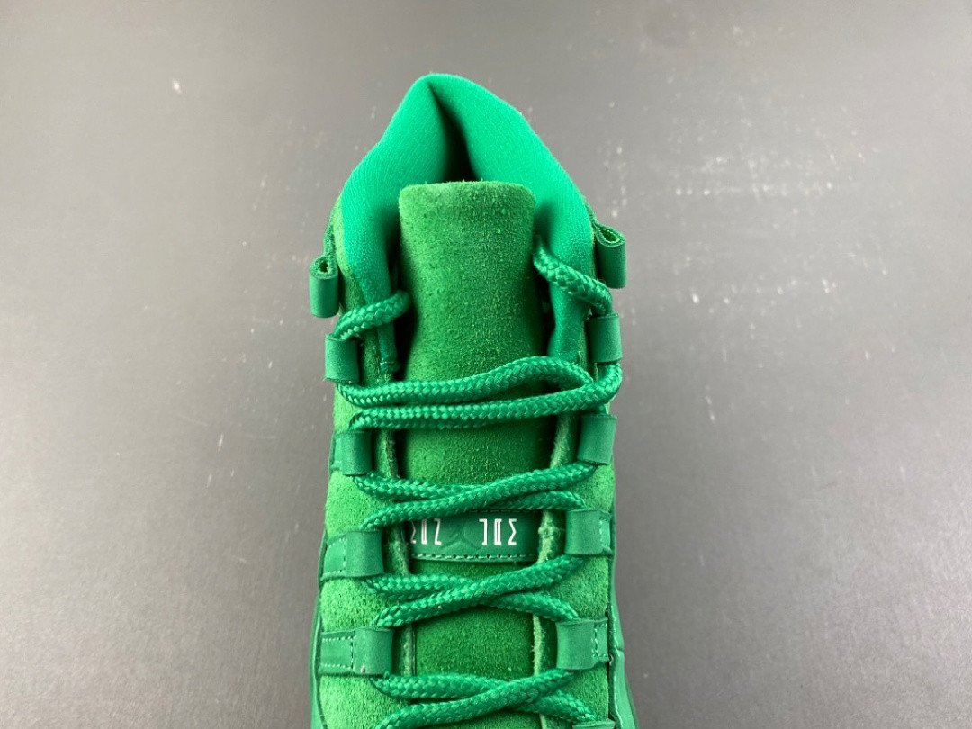 Air Jordan 11 “Green Screen” IQ5700-900