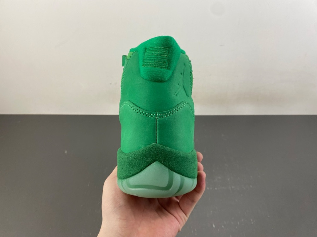 Air Jordan 11 “Green Screen” IQ5700-900
